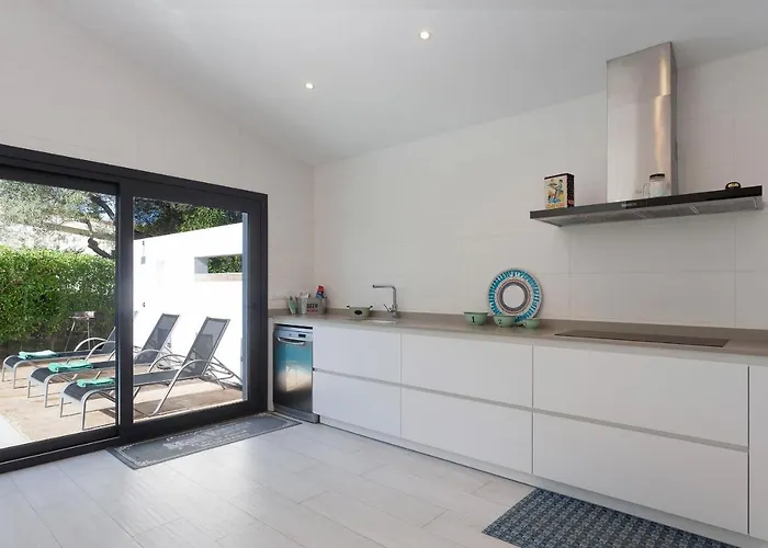 Son Veri Vell Vila *